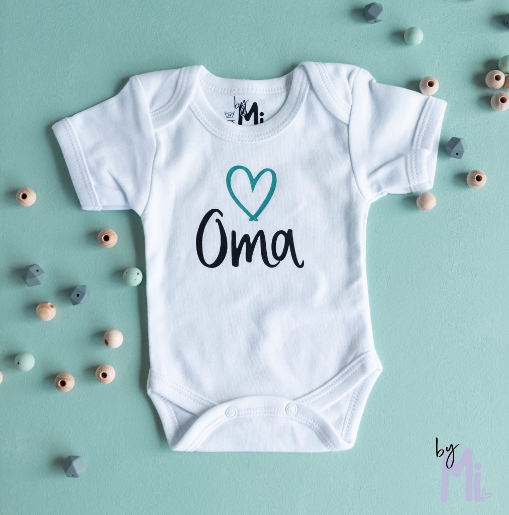 Baby romper hartje Oma byMi